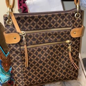 Crossbody purse!!